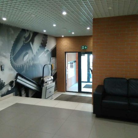 Manufaktura Appartement Warschau Buitenkant foto