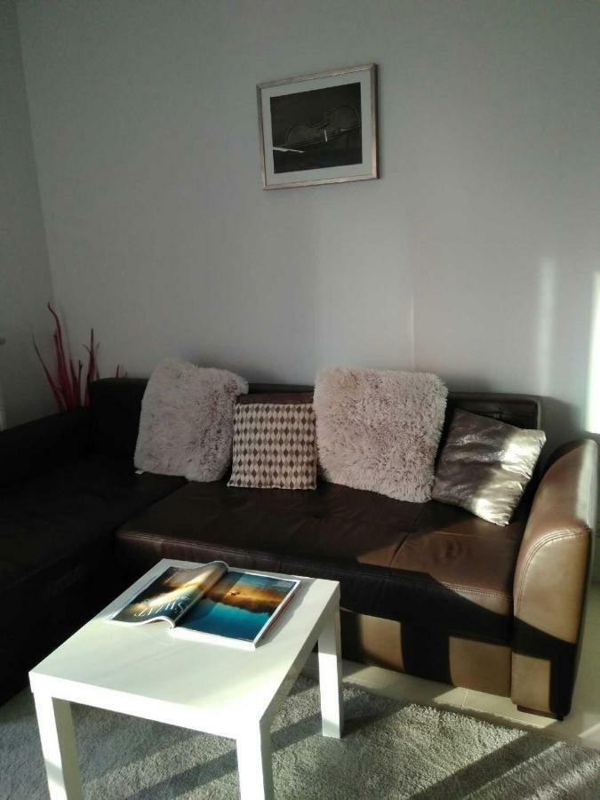 Manufaktura Appartement Warschau Buitenkant foto